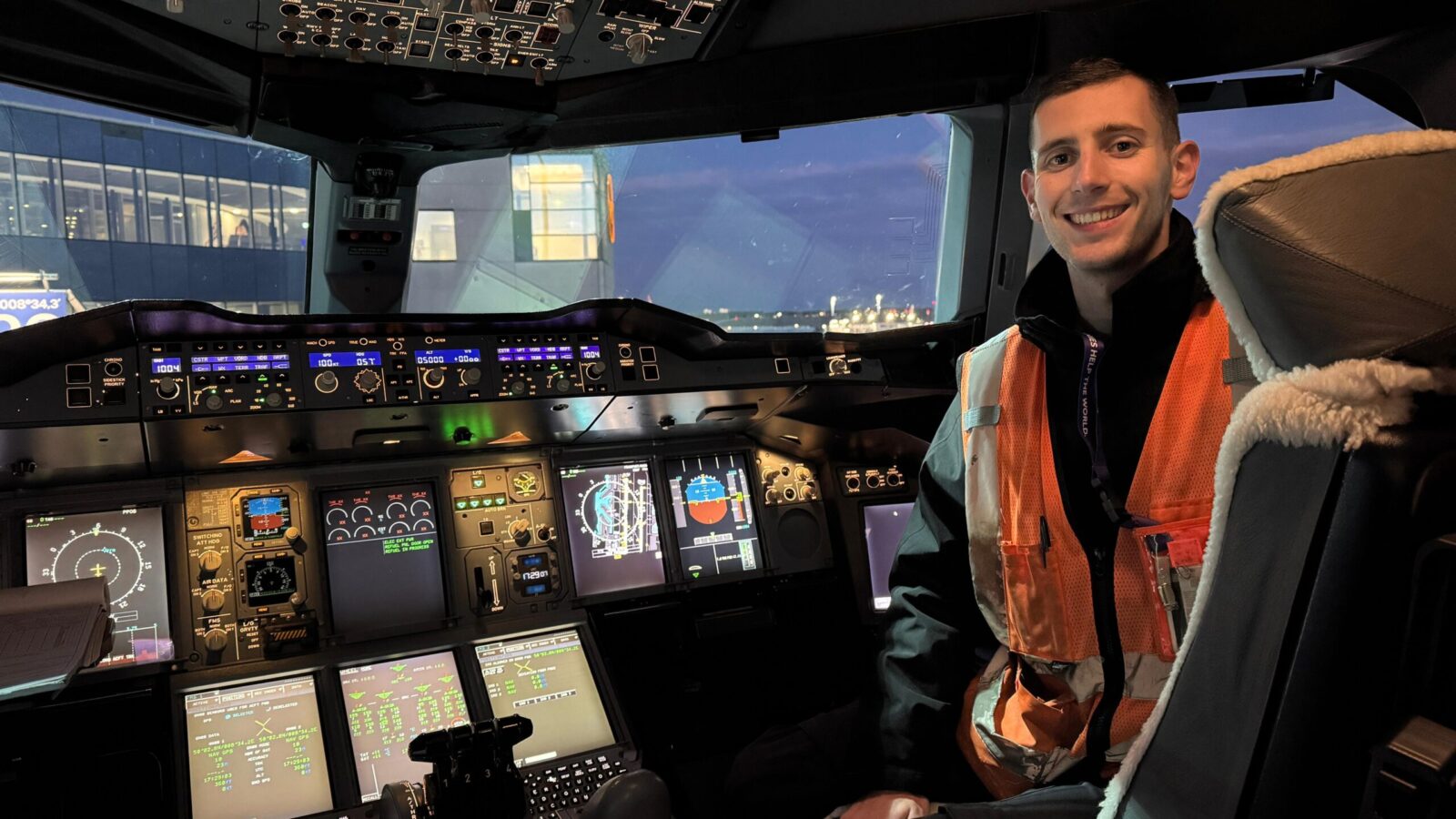 Starting Out in Aviation: Gaining Real-World Experience at Magnetic Line